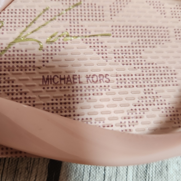 Michael Kors sandals NWOT - Picture 4 of 7